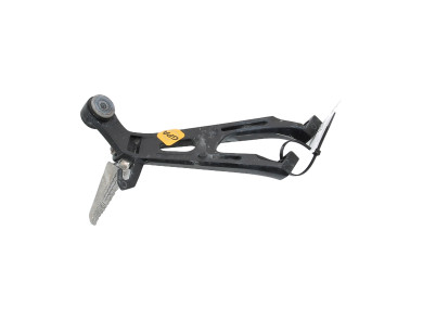 Platine arrière droite de repose pied SUZUKI 1000 GSX R - V0-9070Q
