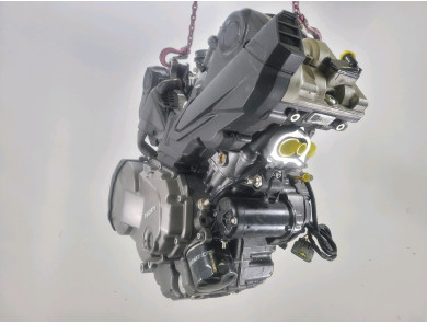 Engine DUCATI 937 MONSTER - X0-8323X
